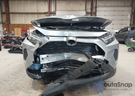 2024 Toyota Rav4 Hybrid Xle z USA, uszkodzony, nr VIN JTMRWRFV8RJ062167